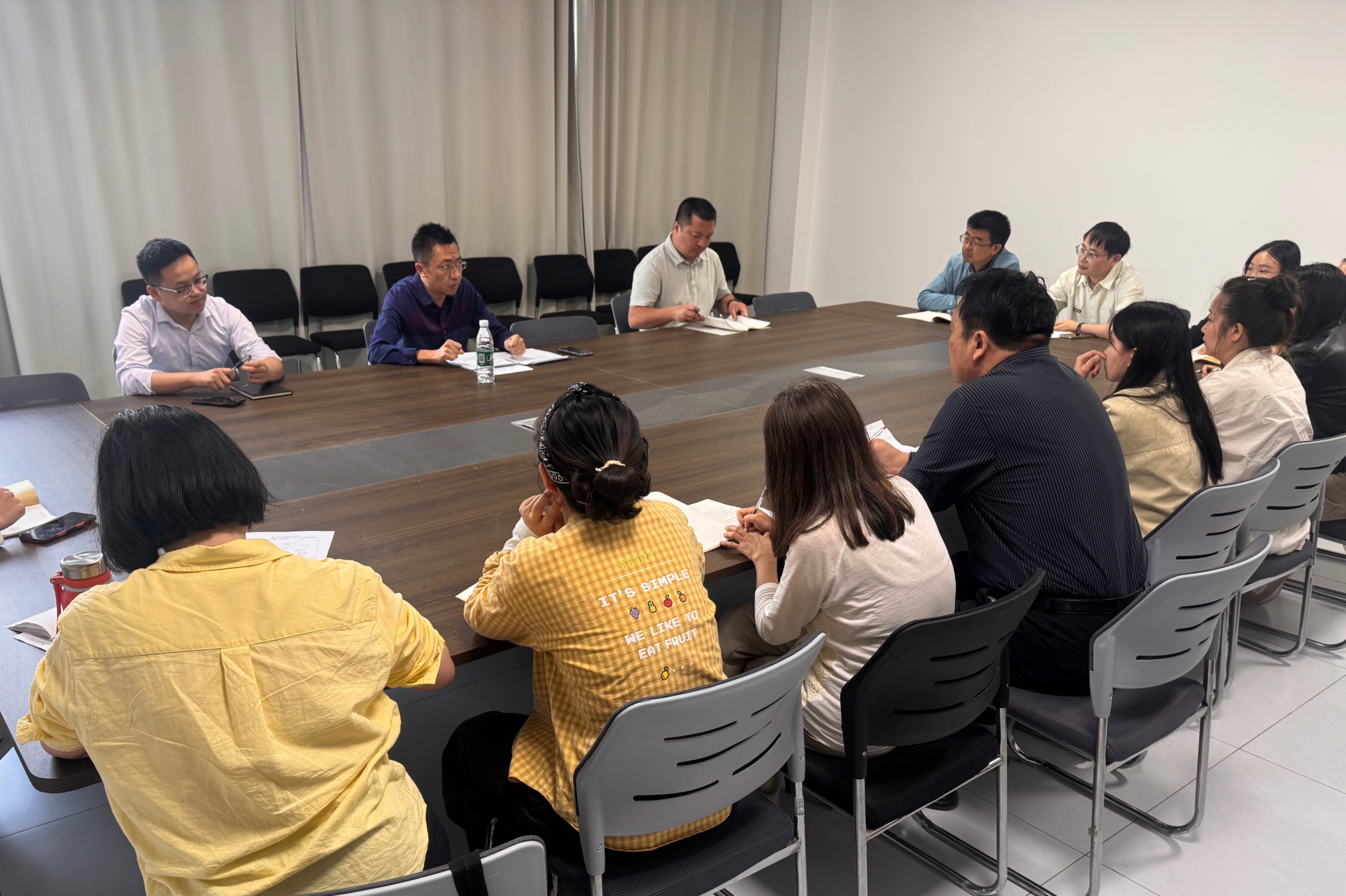 深学制度明导向 凝心聚力促提升  &mdash;&mdash;马克思主义学院、通识教育学院召开全体教师专题会议